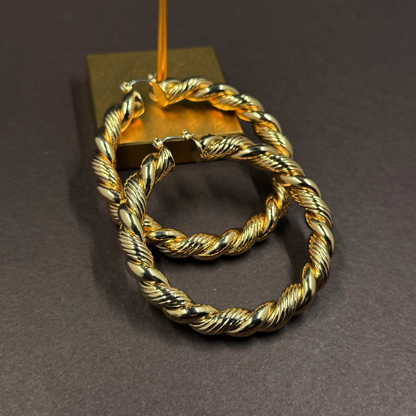 Twisted Chunky Hoops